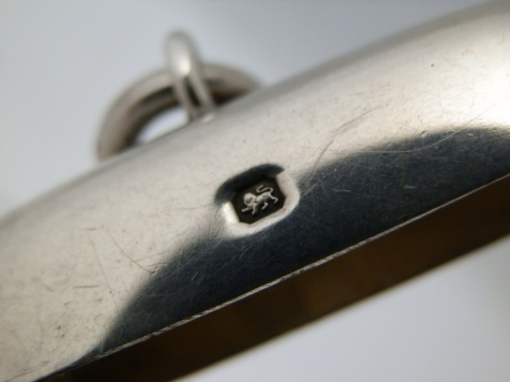 A George V silver advertising vesta case, Mappin & Webb 1913 View VI
