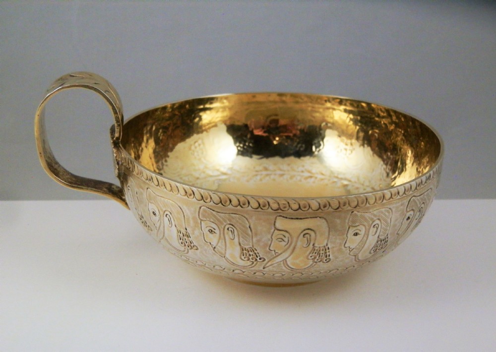 An Edwardian replica Mycenaean silver gilt cup, Chester 1906