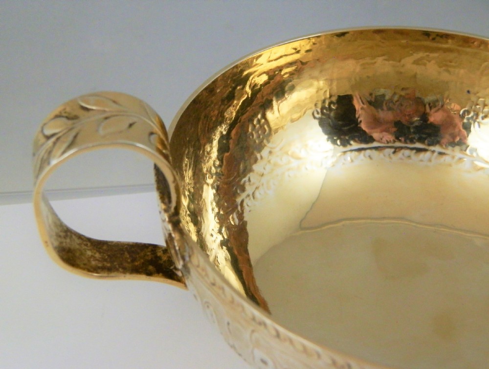 An Edwardian replica Mycenaean silver gilt cup, Chester 1906 View III