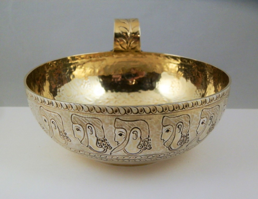 An Edwardian replica Mycenaean silver gilt cup, Chester 1906 View VII