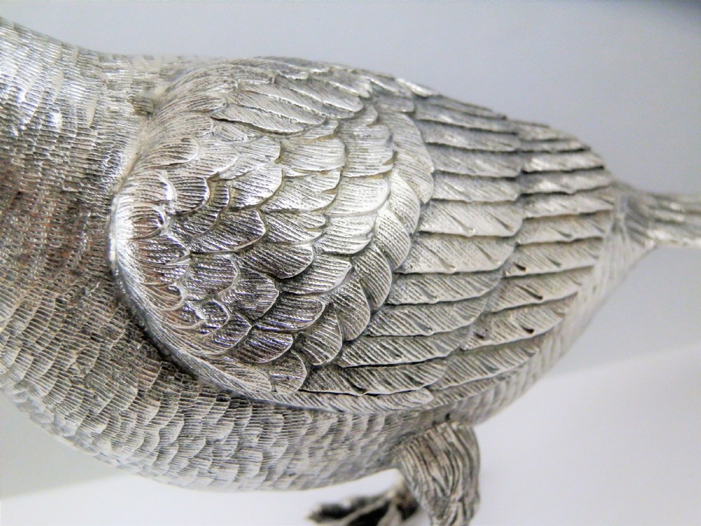 Silver model of a Pigeon, Italian c.1960 View V