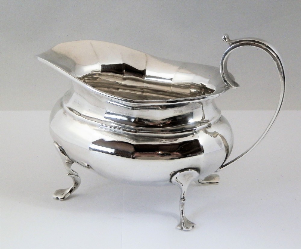 Edwardian silver 3 piece tea set, Chester 1911 View VII