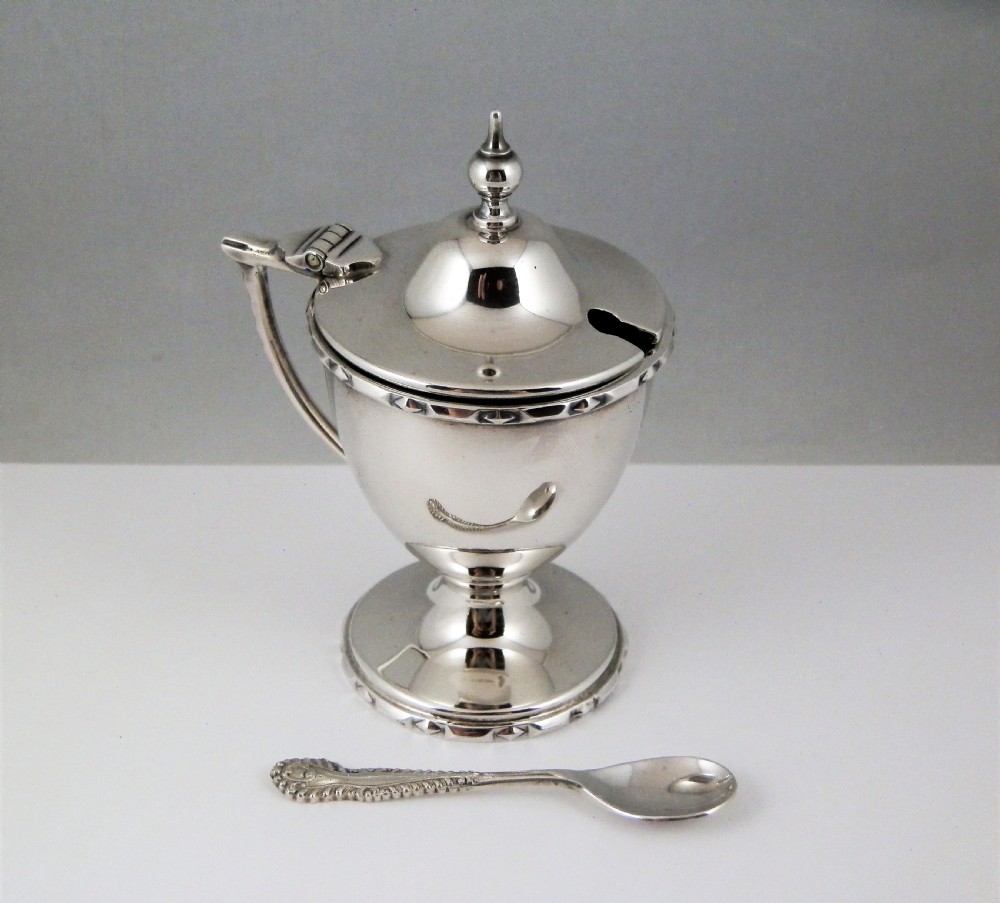 Elizabeth II silver 5 piece condiment set, Birmingham 1961 View IV