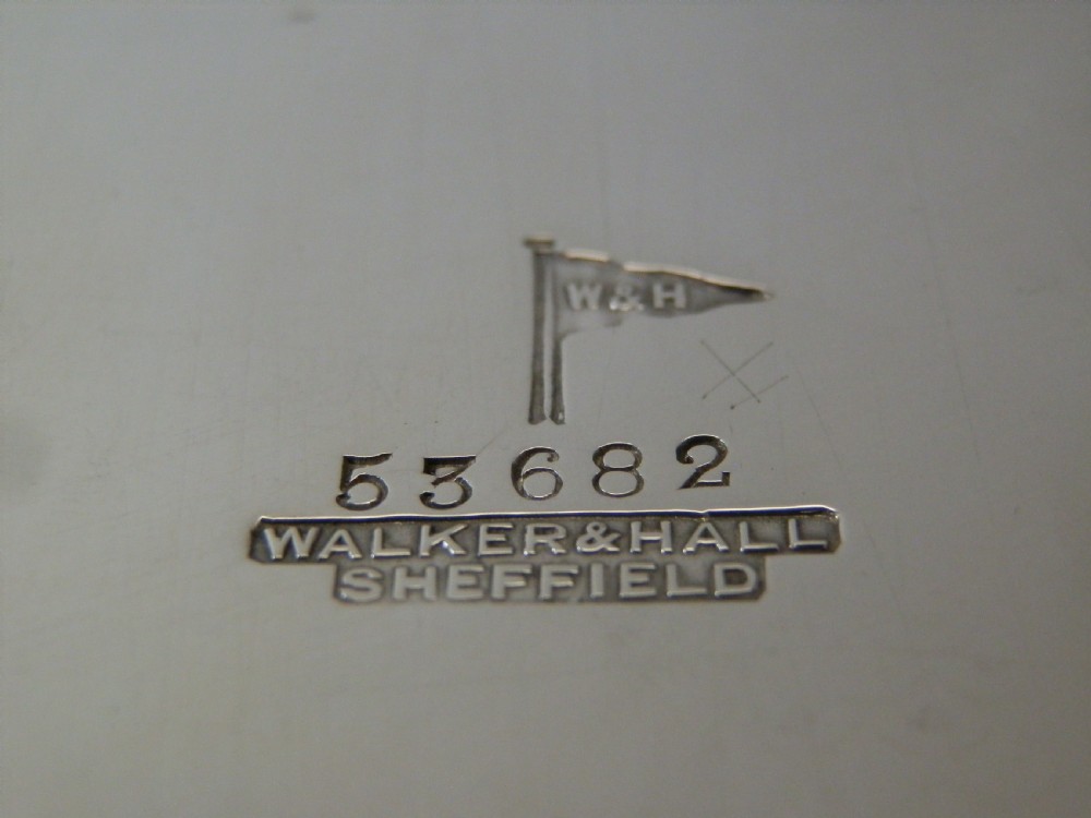 Edwardian large silver pie crust salver, Walker & Hall 1904 View VI