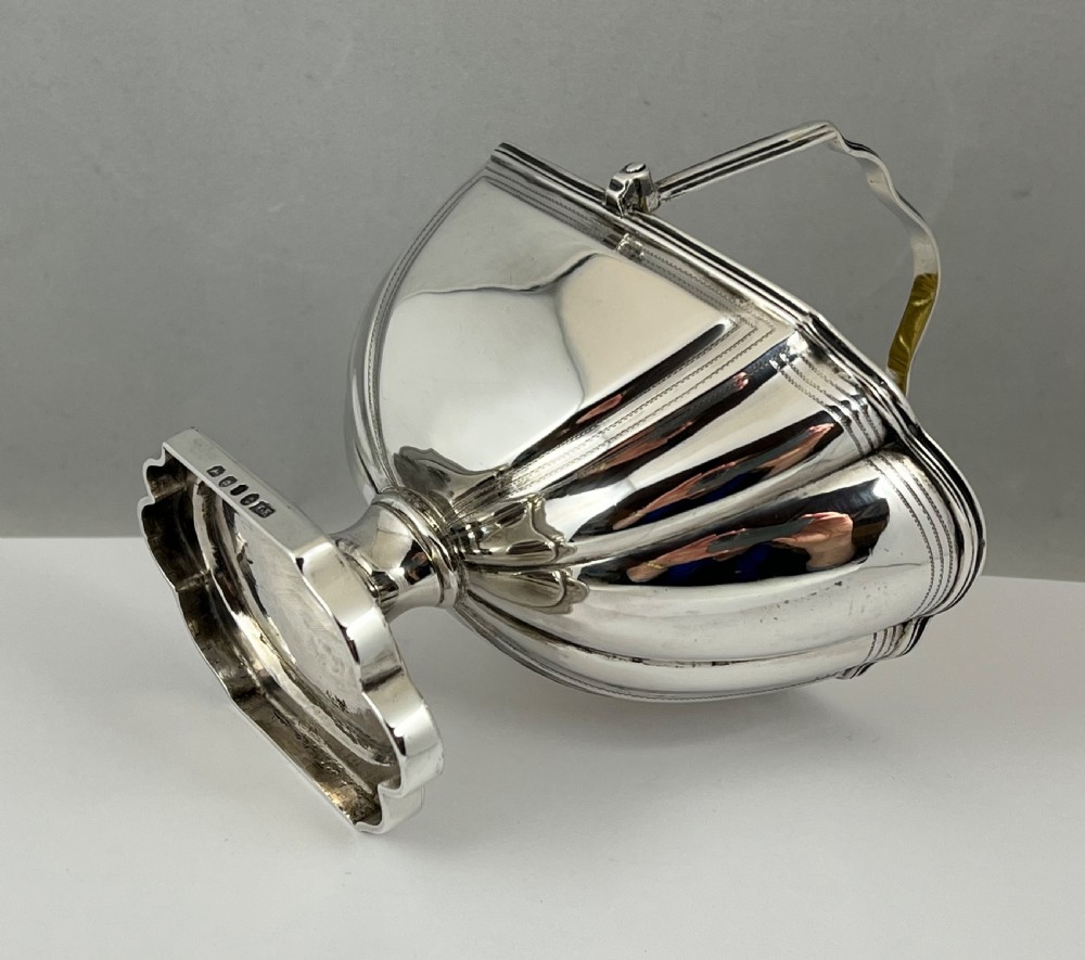 George III silver basket by John Edwards III, London 1794 View III