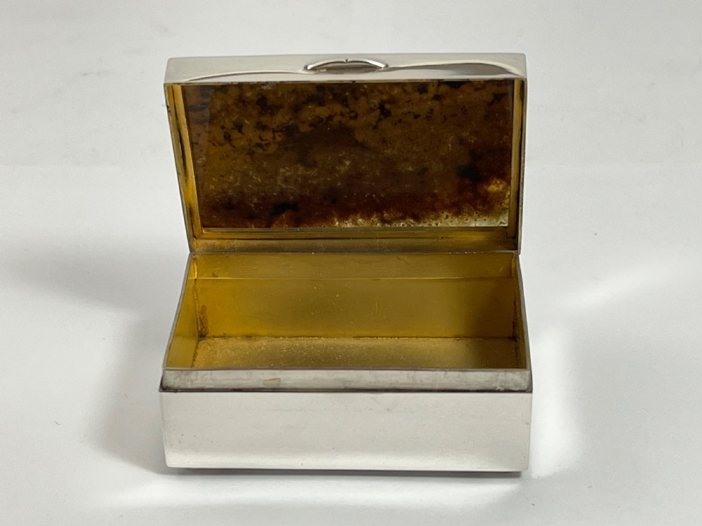Scottish Provincial silver agate box, Aberdeen 1920 View VI