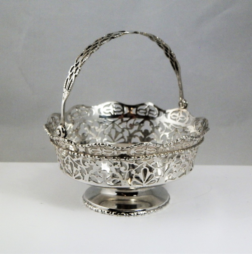 Chester Edwardian silver bonbon basket, Chester 1908 View III