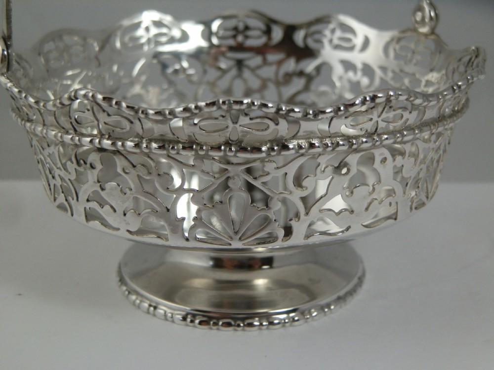 Chester Edwardian silver bonbon basket, Chester 1908 View IX