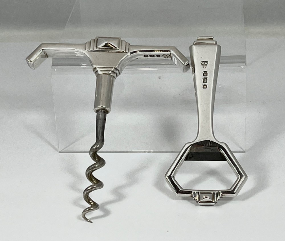 Art Deco silver antique cased corkscrew set, London 1938 View II