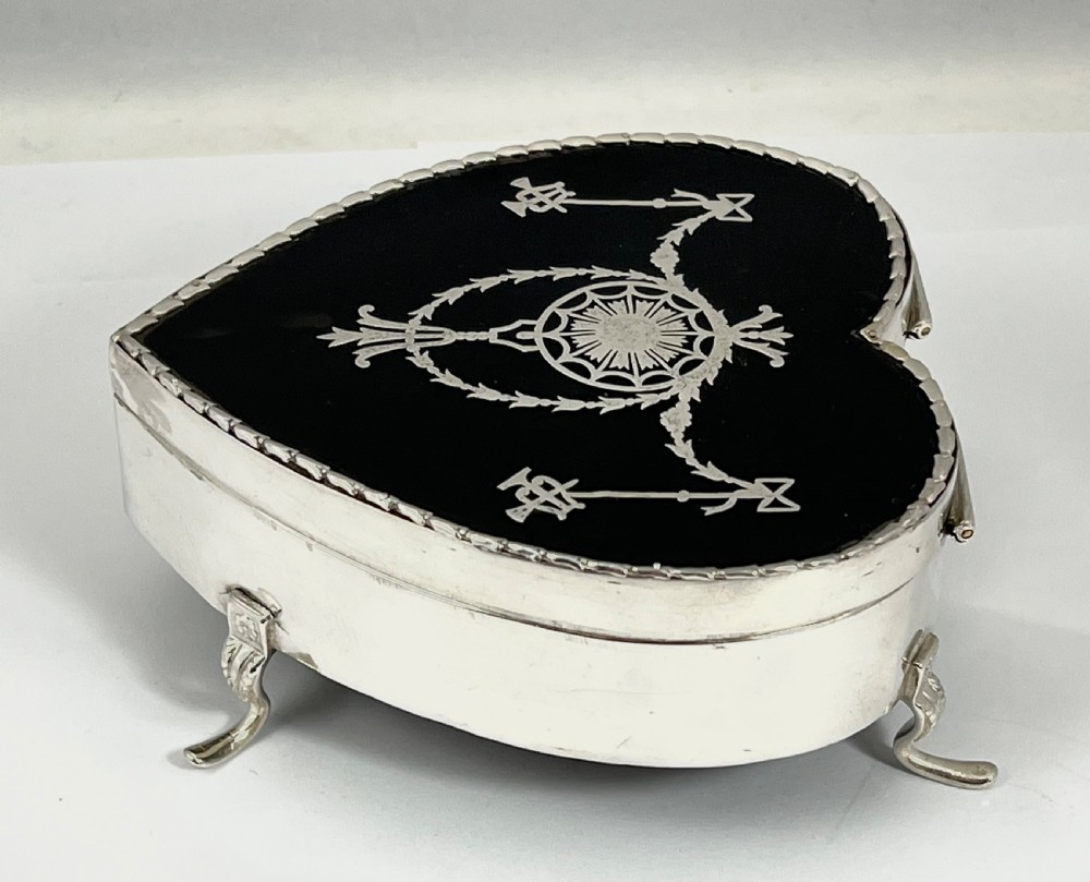 Edwardian silver and tortoise jewellery box, William Comyns 1906 View IV