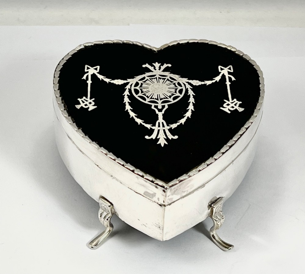 Edwardian silver and tortoise jewellery box, William Comyns 1906 View VII