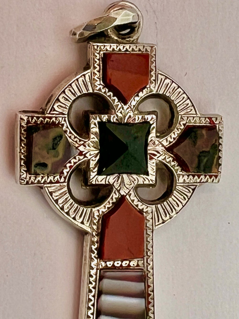 Victorian antique silver and agate Iona style cross pendant c.1880 View V