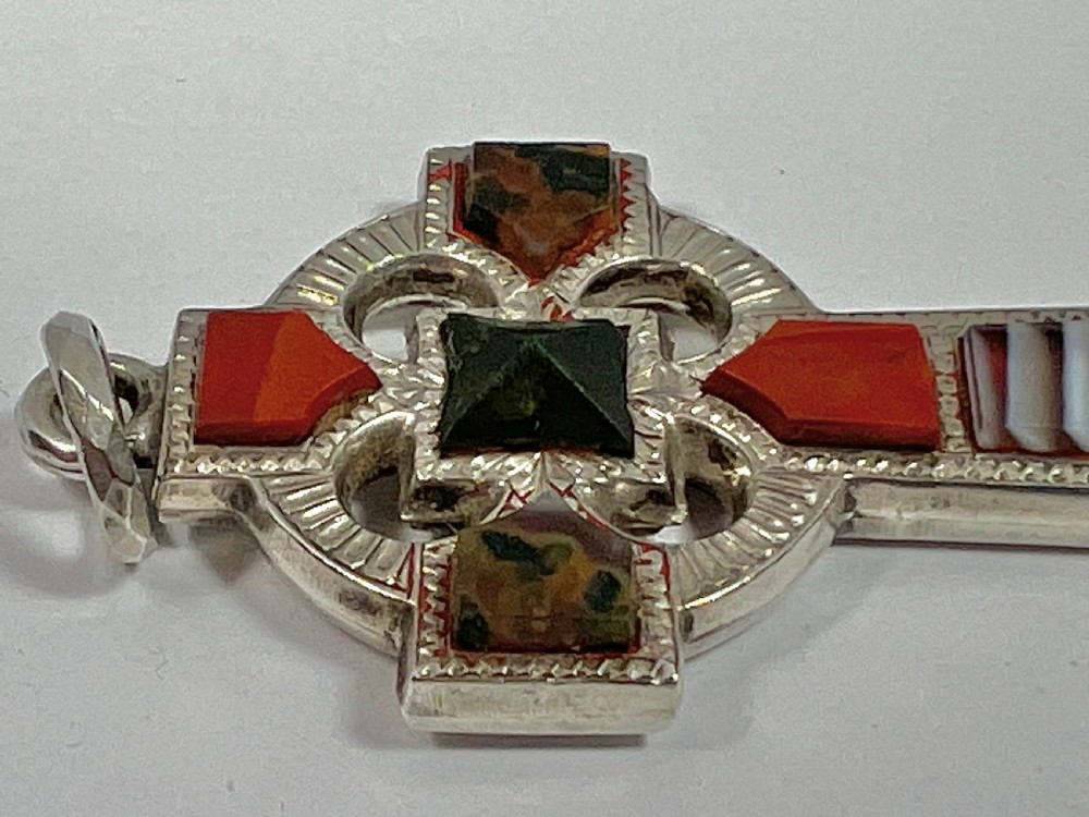 Victorian antique silver and agate Iona style cross pendant c.1880 View VI