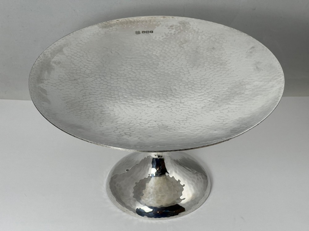 George V antique silver arts and crafts tazza, Pearce & Son, Leeds 1915 View VIII
