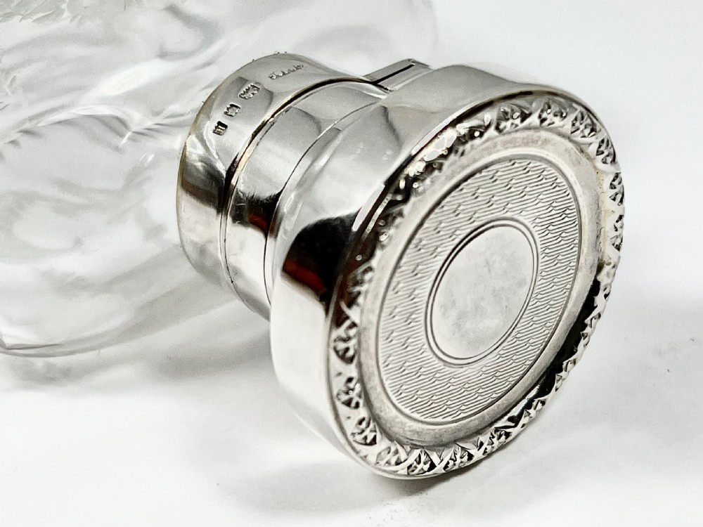 Edwardian antique silver & glass pocket flask, London 1905 View IX