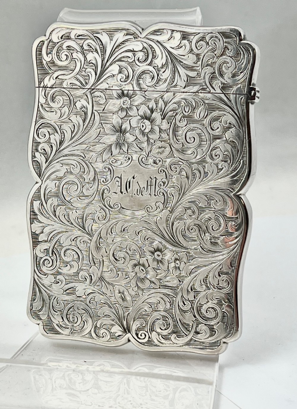 An engraved sterling silver card case featuring a central depiction of St Pauls Cathedral framed by intricate scrollwork. View VII