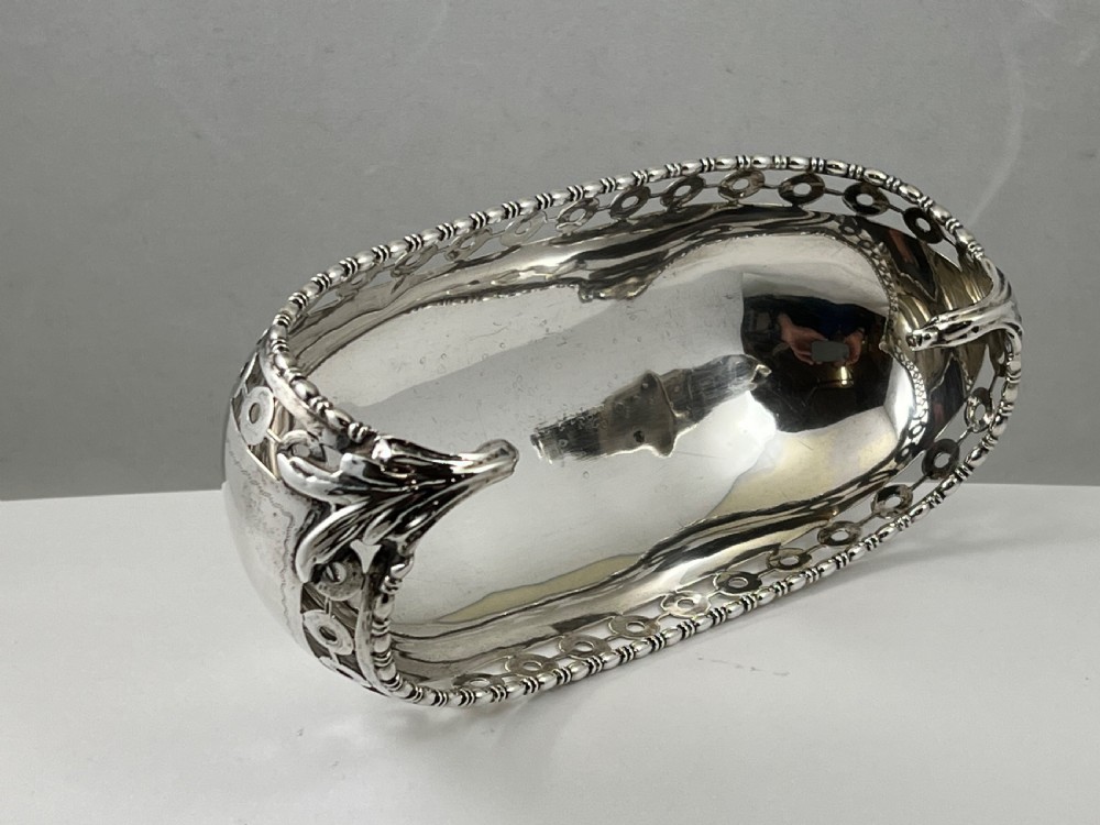 George V silver Viking Long Boat bowl, Chester 1915 View VI