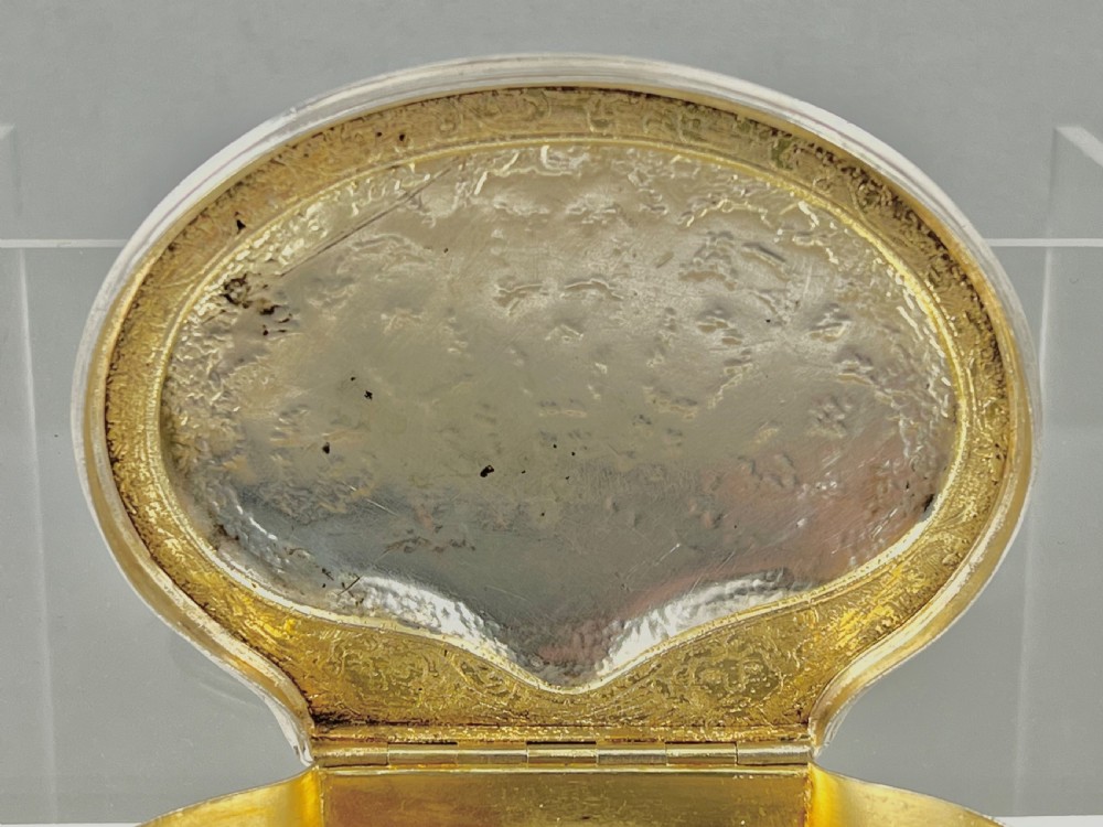 Queen Anne or George I silver snuff box c1710-1725 View VII