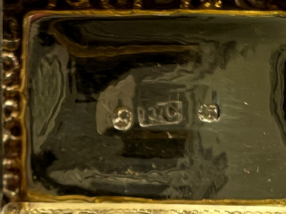 William IV silver gilt vinaigrette “Windsor Castle” top, 1836 View XII