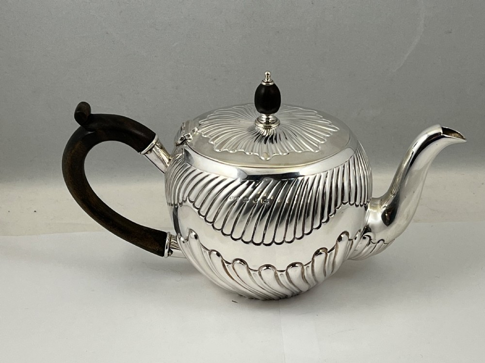Victorian antique silver 3 piece tea set, Birmingham 1892 View II