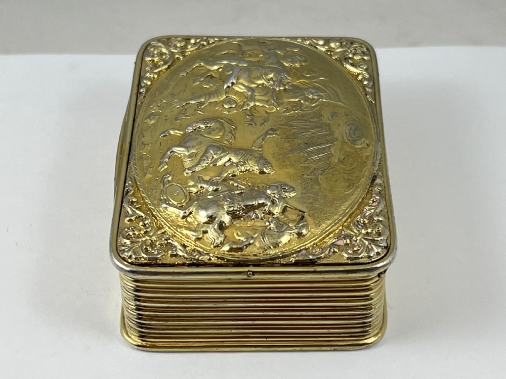 George III silver gilt antique table snuff box, Battle scene, London 1812 View II