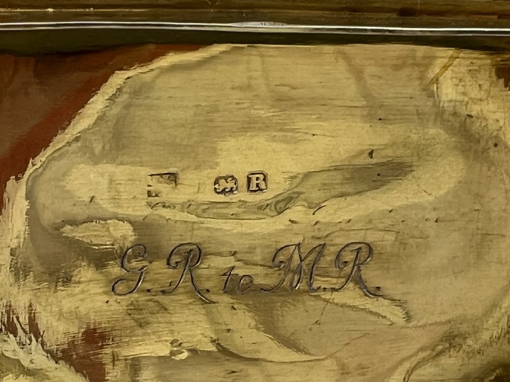 George III silver gilt antique table snuff box, Battle scene, London 1812 View IX