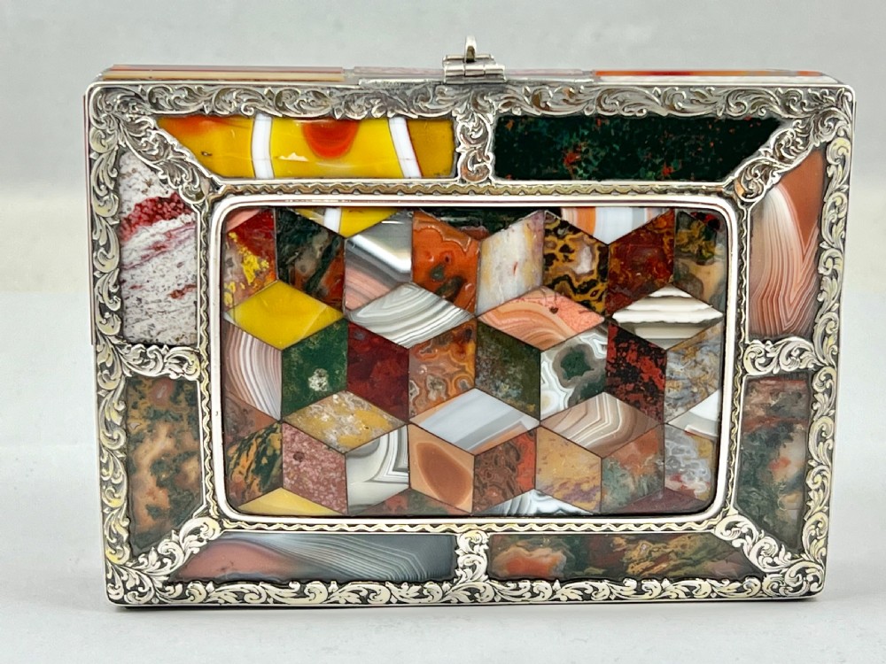 Scottish antique Victorian silver and agate sewing case, c.1860 View III