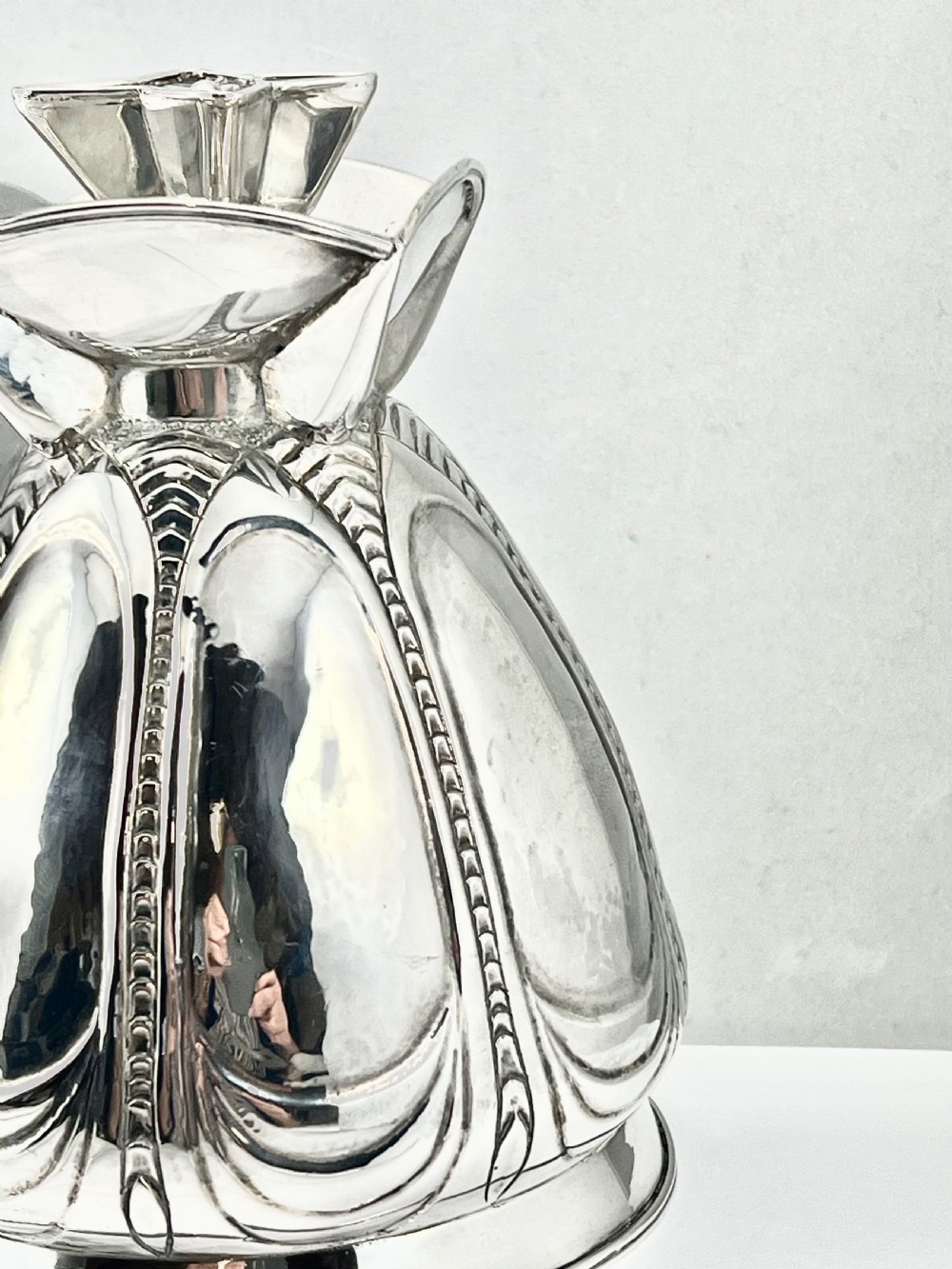 Art deco silver Vodka or liqueur decanter, L.N. Grffiths 1935 View VIII