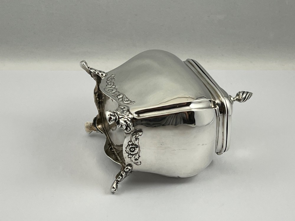 Edwardian antique Chester silver tea caddy, Nathan & Hayes 1908 View III