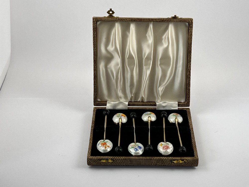 Elizabeth II cased set of gilt and enamelled coffee spoons, 1953 View II