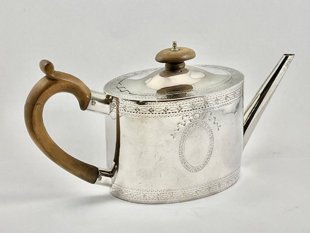 George III antique silver saffron tea pot, John Denzilow, London 1782 View VII