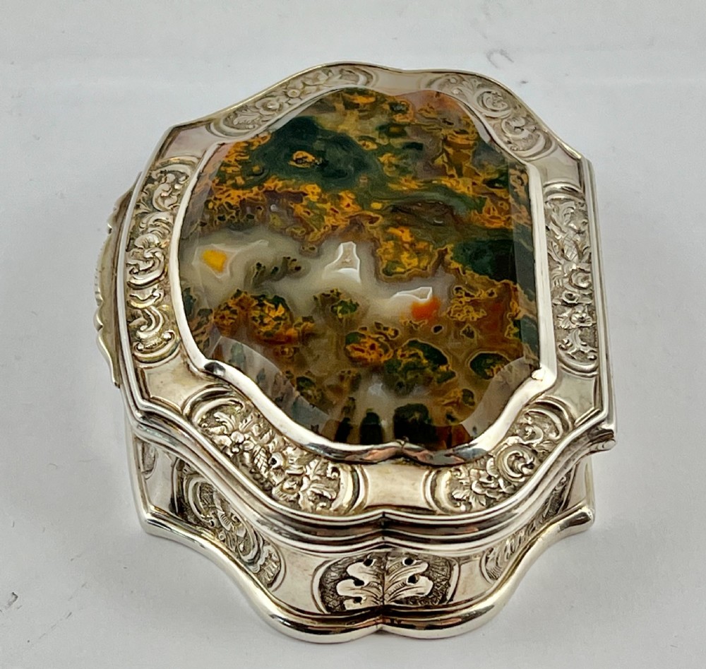 William IV silver and agate snuff box, Edinburgh 1834 View II