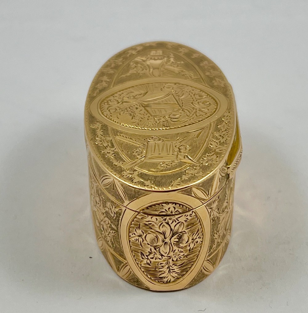 French antique 18ct gold snuff box, Jean Fremin Paris c1770 View II