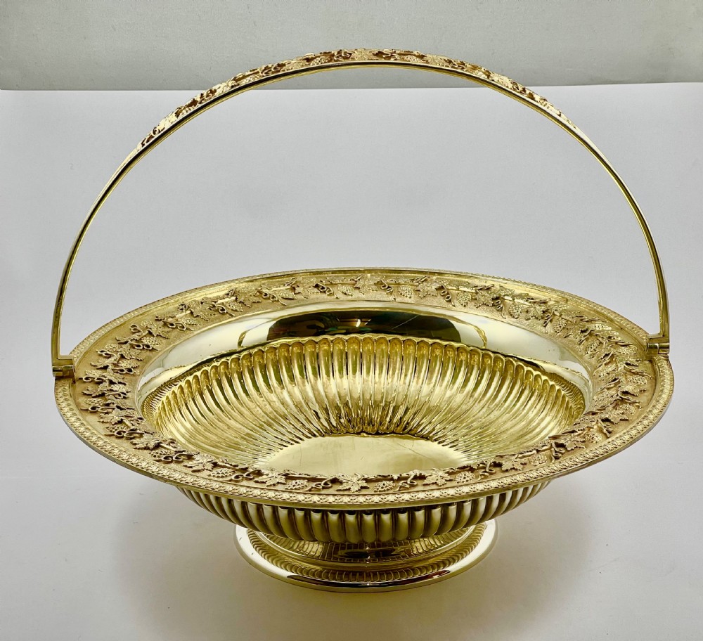 Edwardian antique silver gilt fruit bowl, London 1905. View X