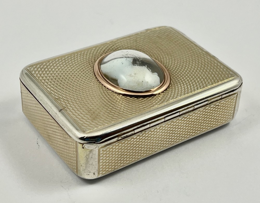 George III silver gilt snuff box with cameo style dome, London 1786 View II