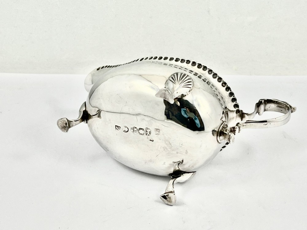 George III Newcastle silver sauce boat, Langlands & Robertson 1790 View IV