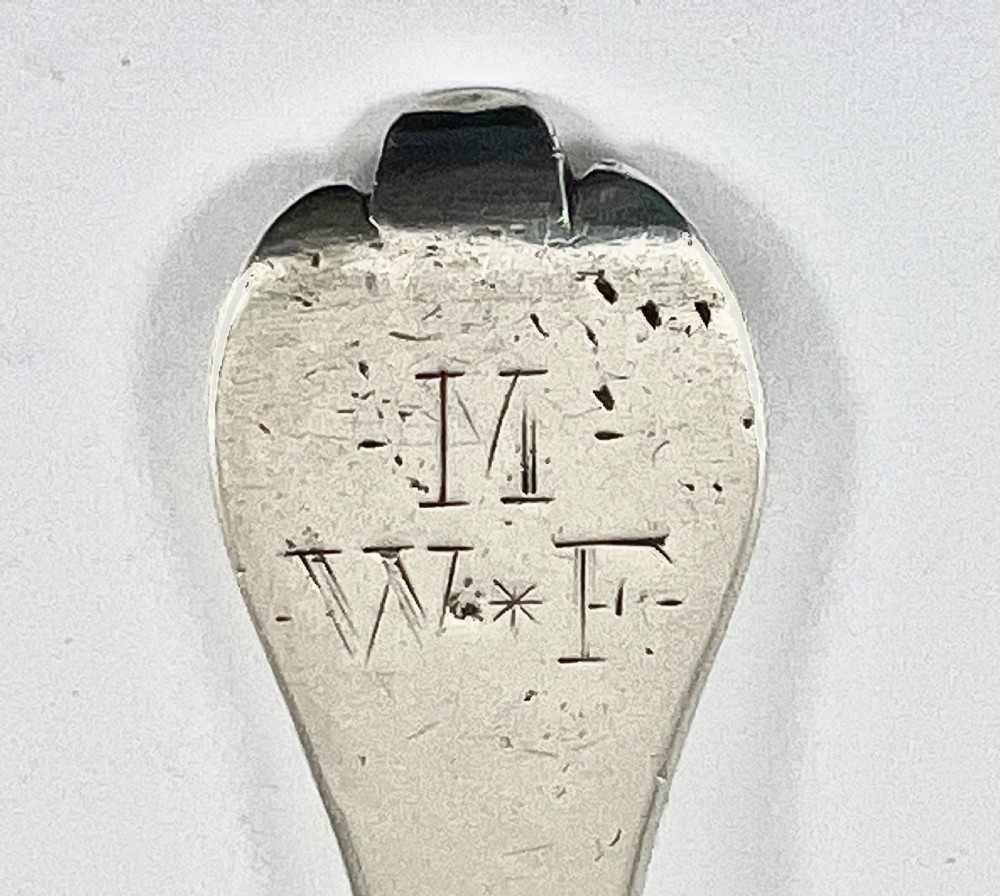 William and Mary Newcastle silver trefid spoon, Eli Bilton c.1690 View IV