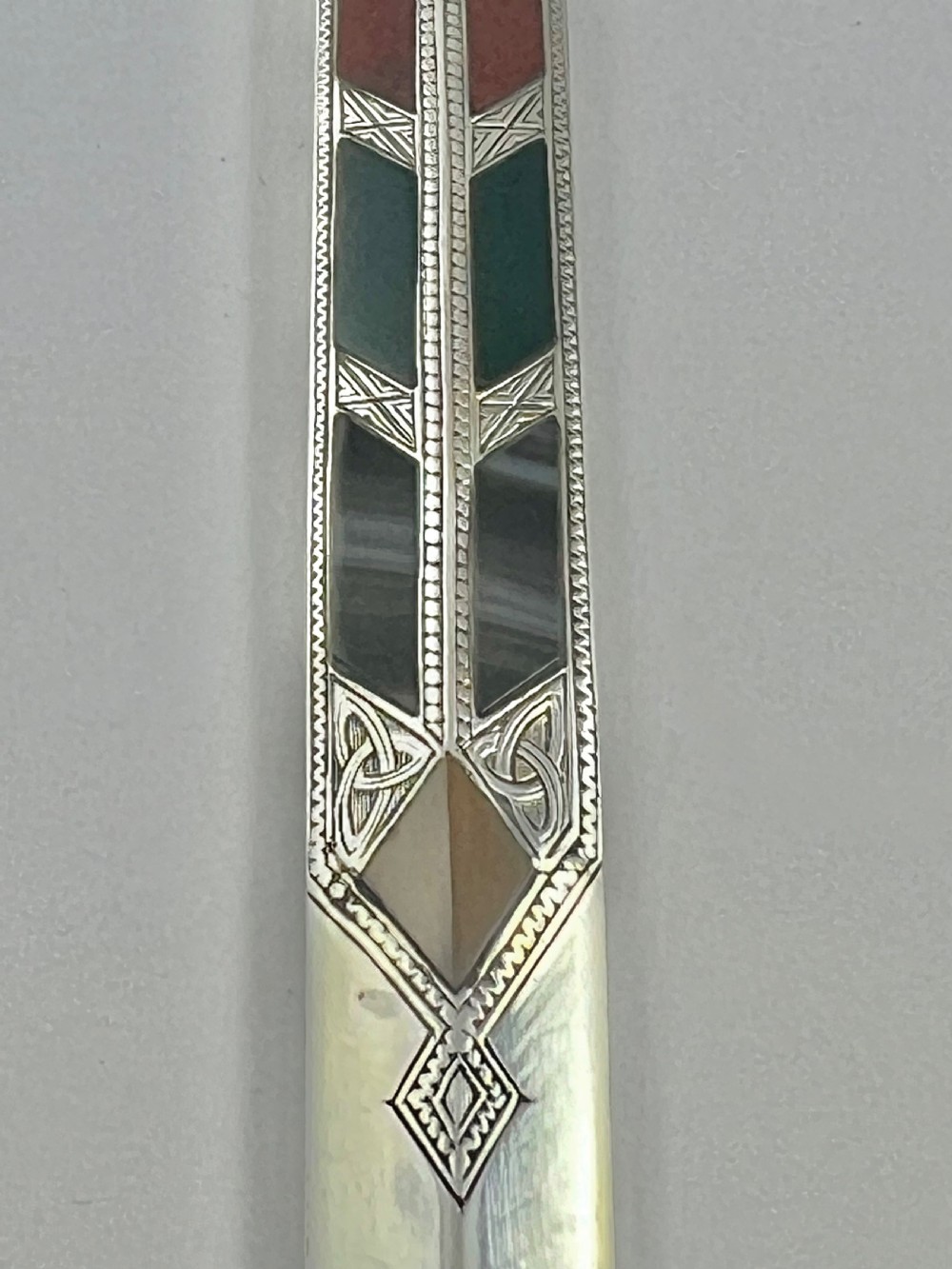Victorian silver and agate sword paper knife, Edinburgh 1892 View III