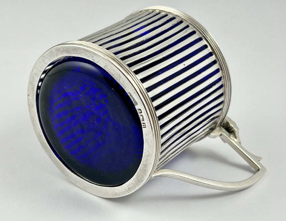 George V, silver mustard pot, Harold Bushall, Birmingham 1912 View V