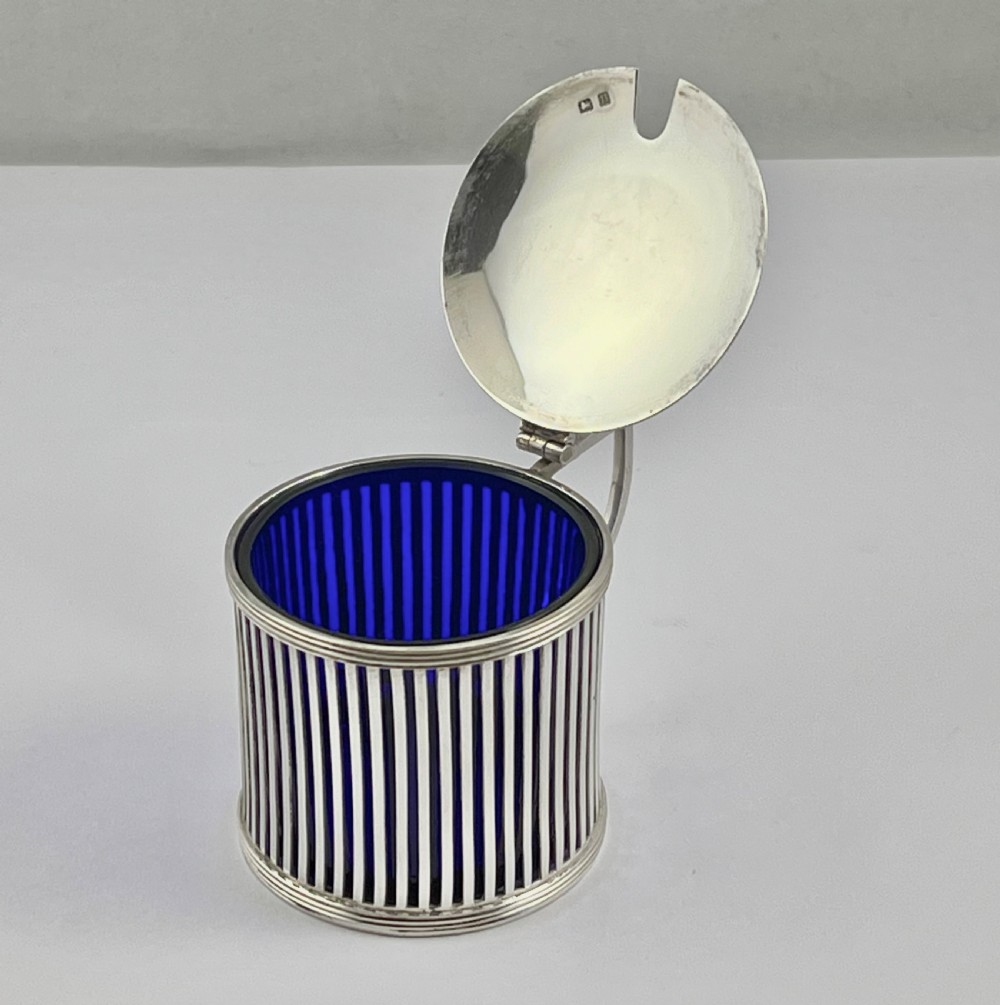 George V, silver mustard pot, Harold Bushall, Birmingham 1912 View IX
