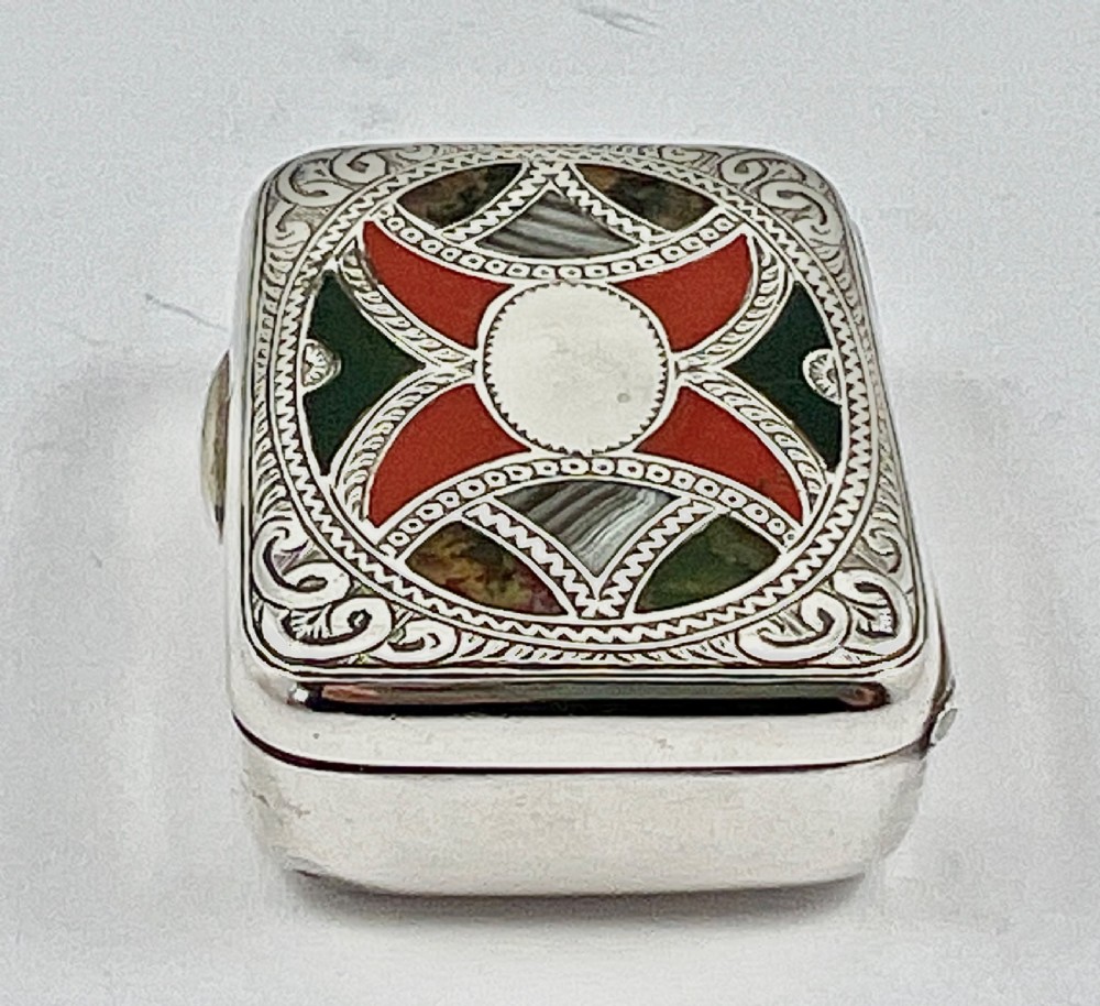 Victorian antique silver and agate box, J. Fraser 1891 View II