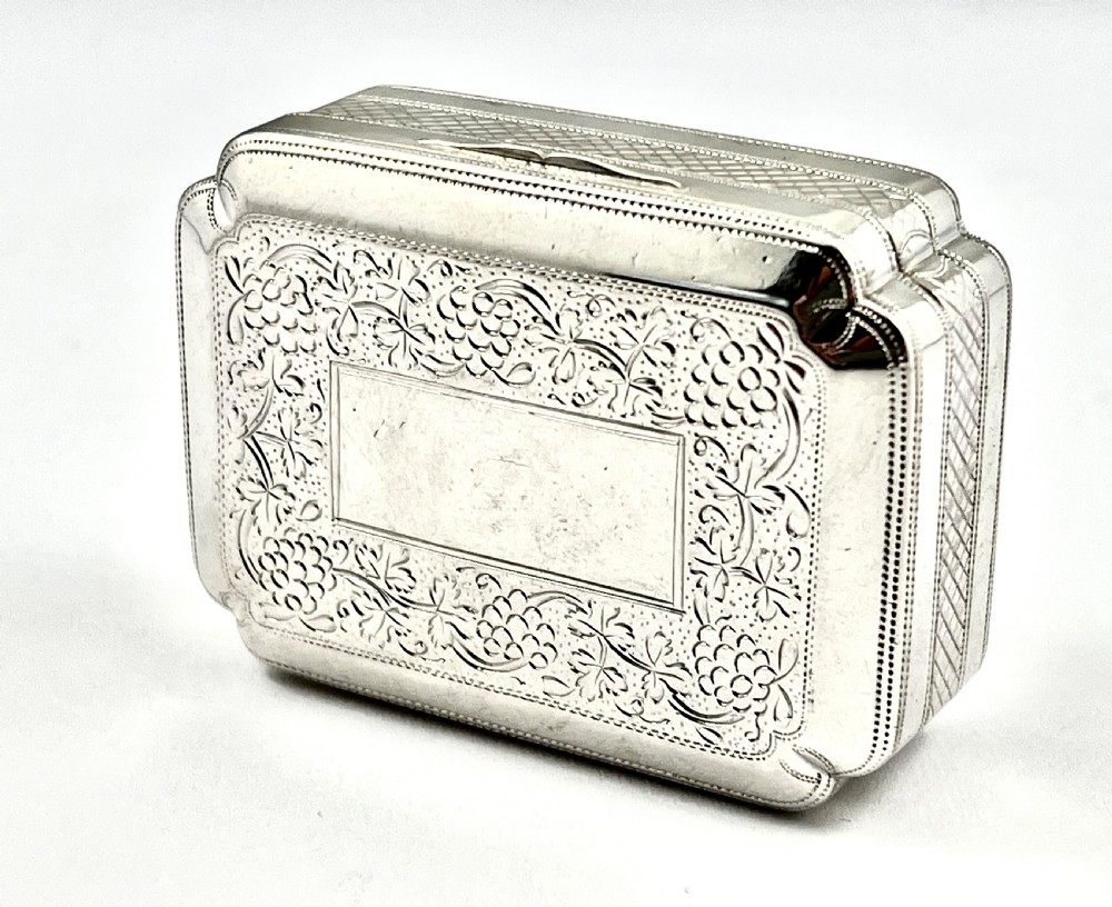 George III antique silver pocket snuff box, John Shaw 1811. View V