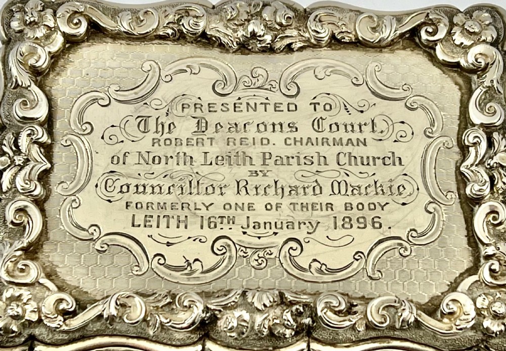Victorian antique silver presentation snuff box, Edward Smith 1850 View XII