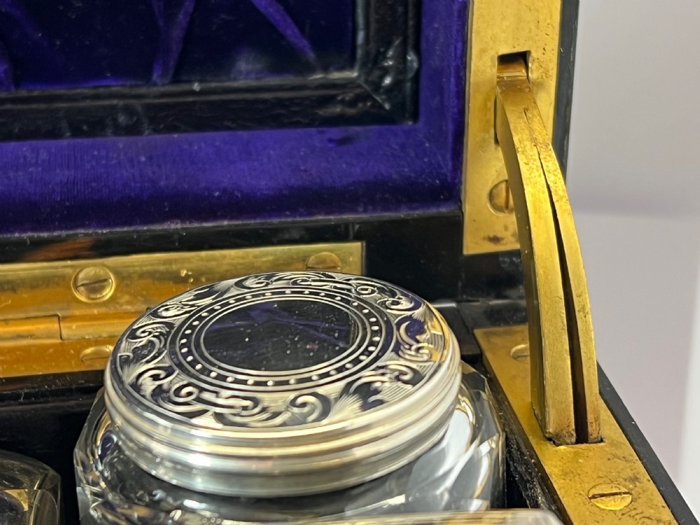 Victorian antique silver and walnut travelling vanity box. 1877 View XIV