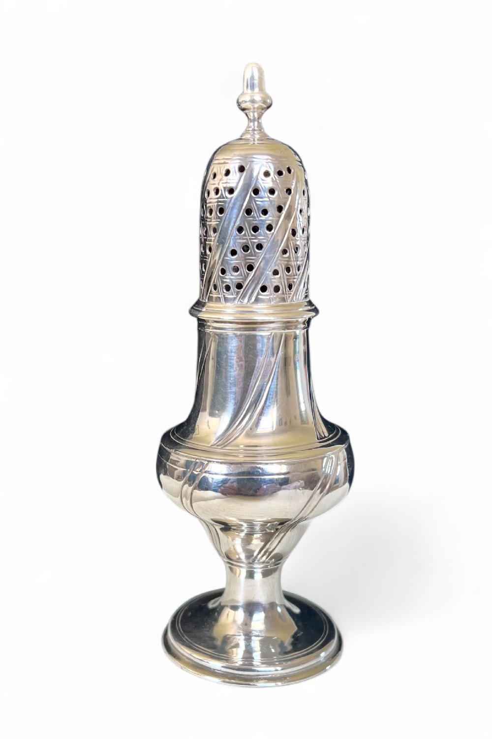 George III antique Newcastle silver caster, Langlands and Robertson 1782