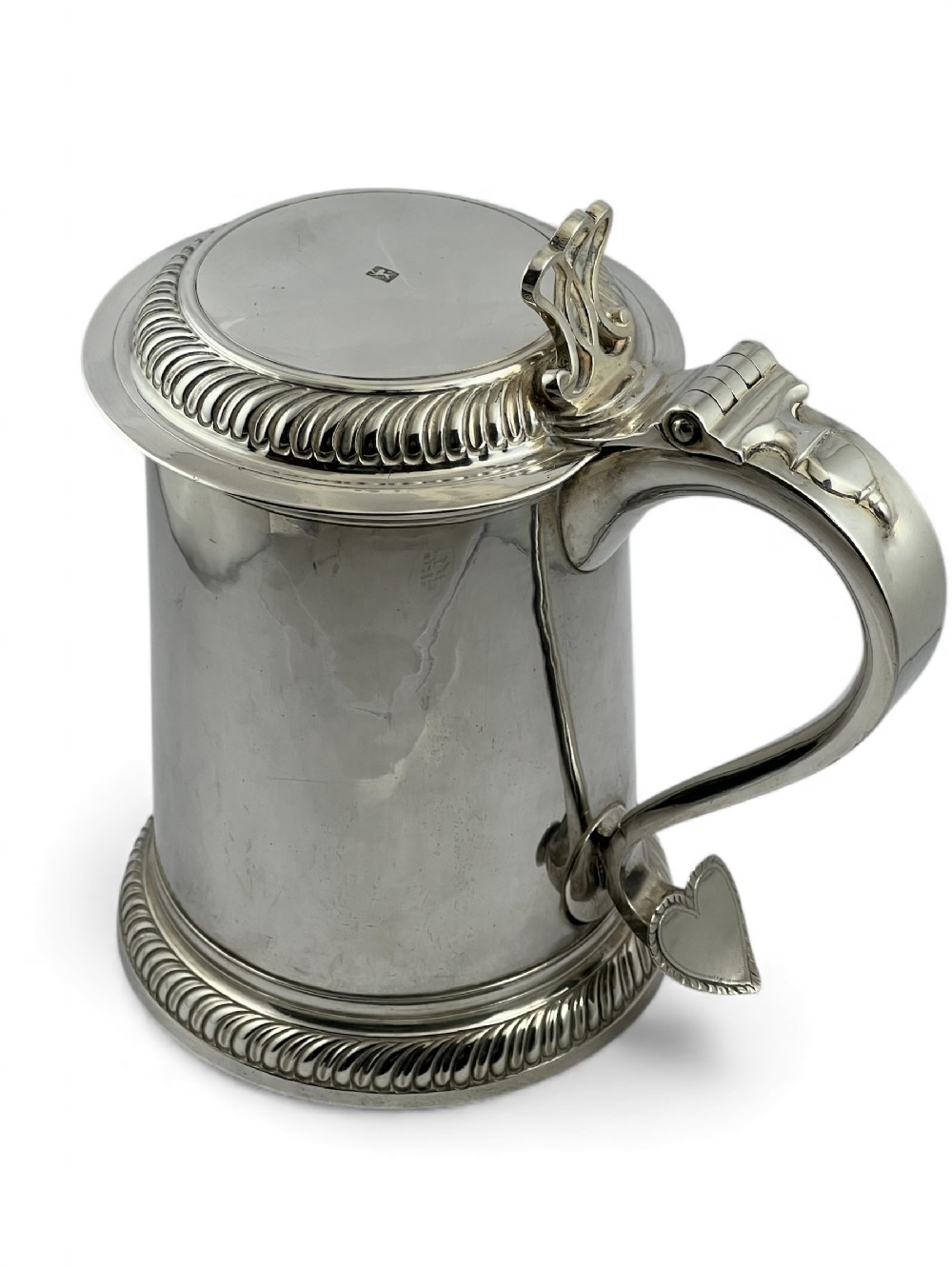 George III, large antique provincial silver lidded “peg” tankard, Newcastle c.1785