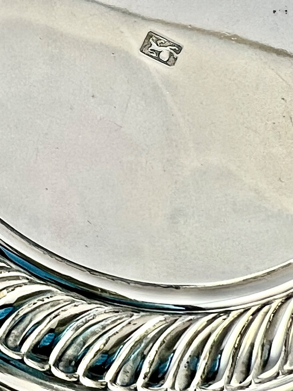 George III, large antique provincial silver lidded “peg” tankard, Newcastle c.1785 View XI