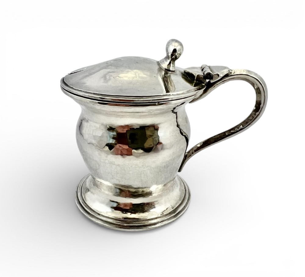 George V antique Omar Ramsden silver mustard pot, London 1930