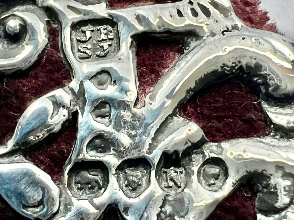 
Victorian antique silver oval picture frame, London 1888 View VI