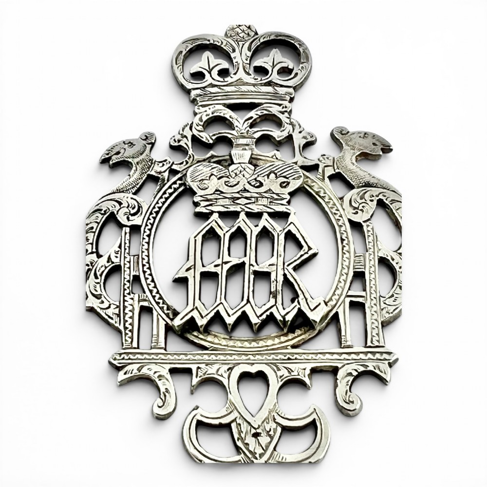 Victorian Scottish antique silver “Mary” brooch, Inverness c.1866 View II